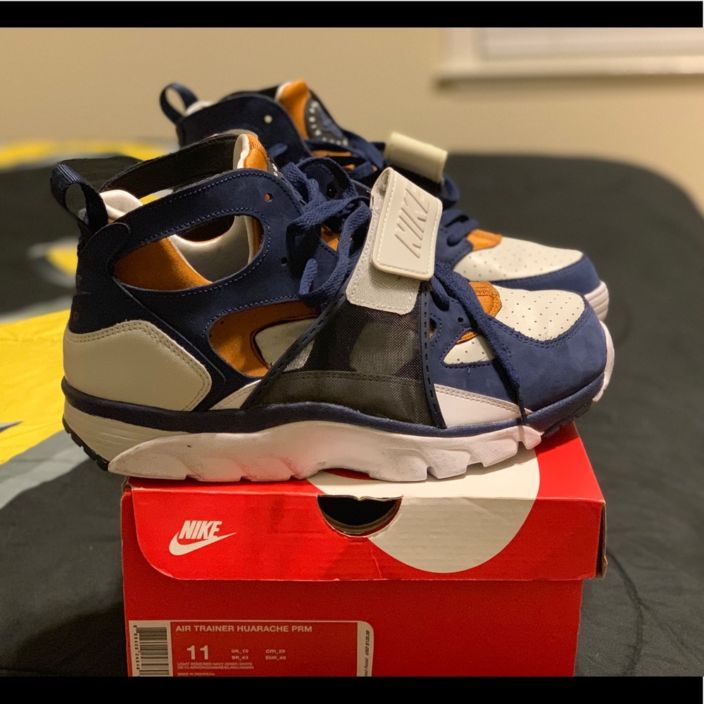 Air trainer Huaraches “Medicine Ball”